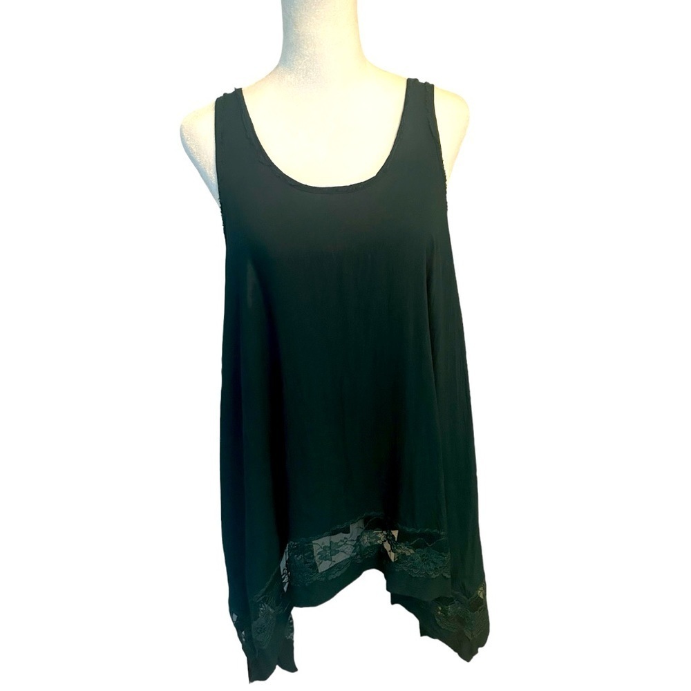 INTIMATELY FREE PEOPLE EMERALD GREEN FLOWY TANK